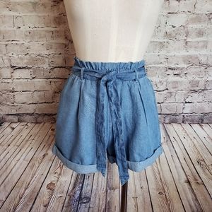 AE Elastic Waist High waisted Mom Jean Shorts
